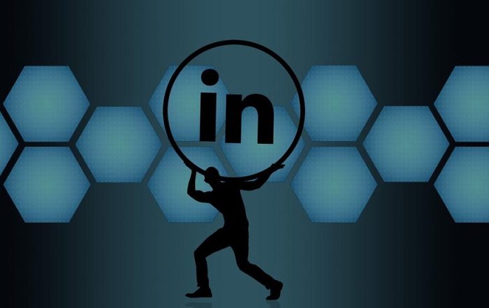 Cómo Optimizar su Presencia en LinkedIn: Diferencias y Estrategias para Perfiles Personales y Páginas de Empresa